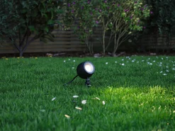 Plug & Shine LED Gartenstrahler Smart Home Zigbee 3.0 - Kikolo insektenfreundlich